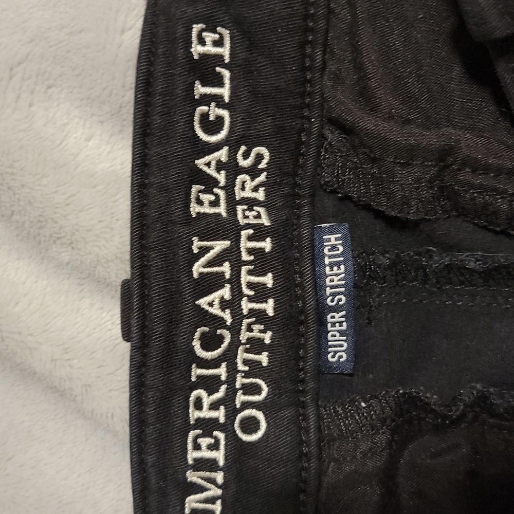 Shorts - Picture 2 of 5
